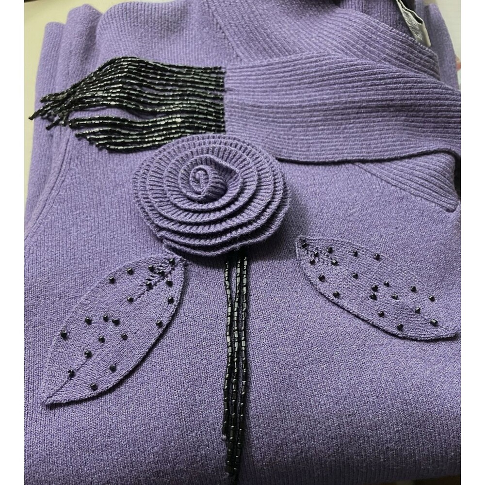 Carducci Womens Purple Flower Beaded Sweater Size M - Picture 6 of 8